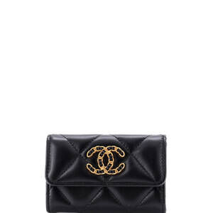 Chanel 19 Flap Card Case Quilted Leather